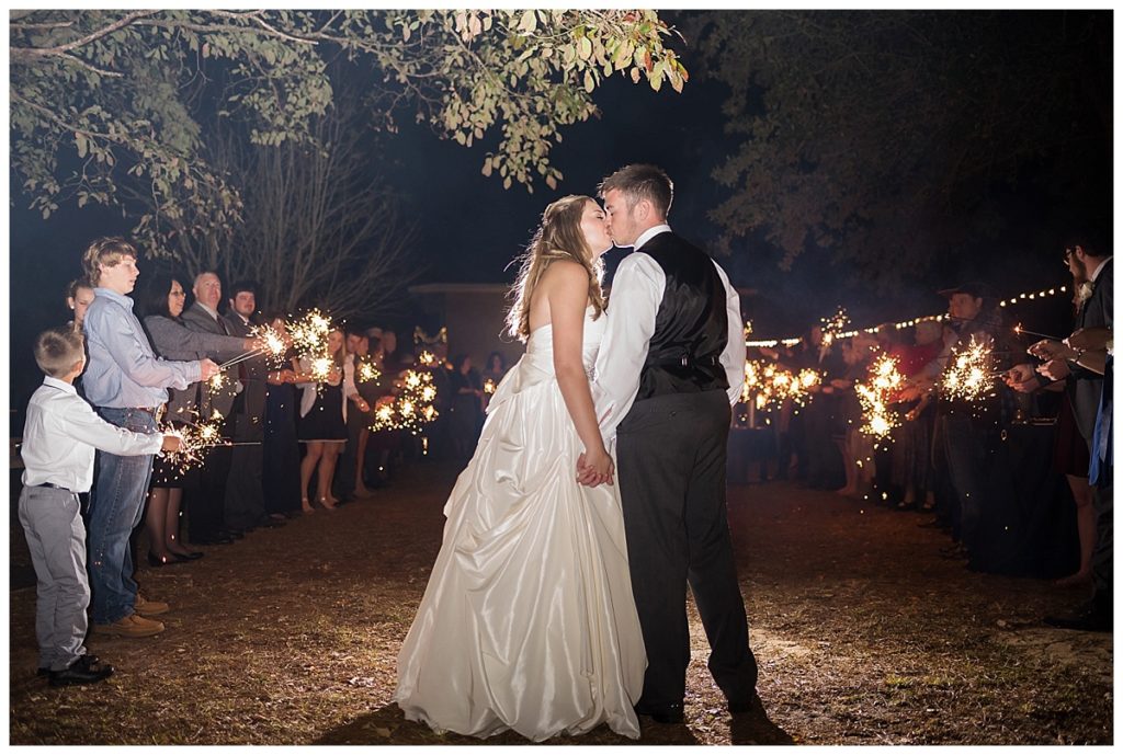 Holly Frazier Photography | Chiefland Backyard Wedding